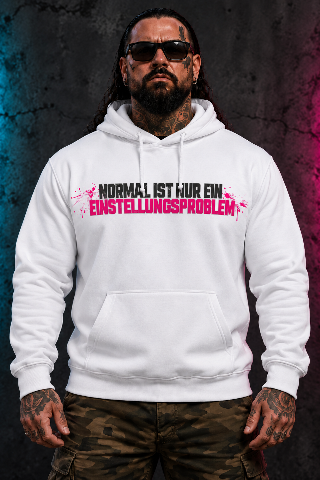 Normal ist nur ein Einstellungsproblem – Hoodie weiss front – freigestelltes Motiv