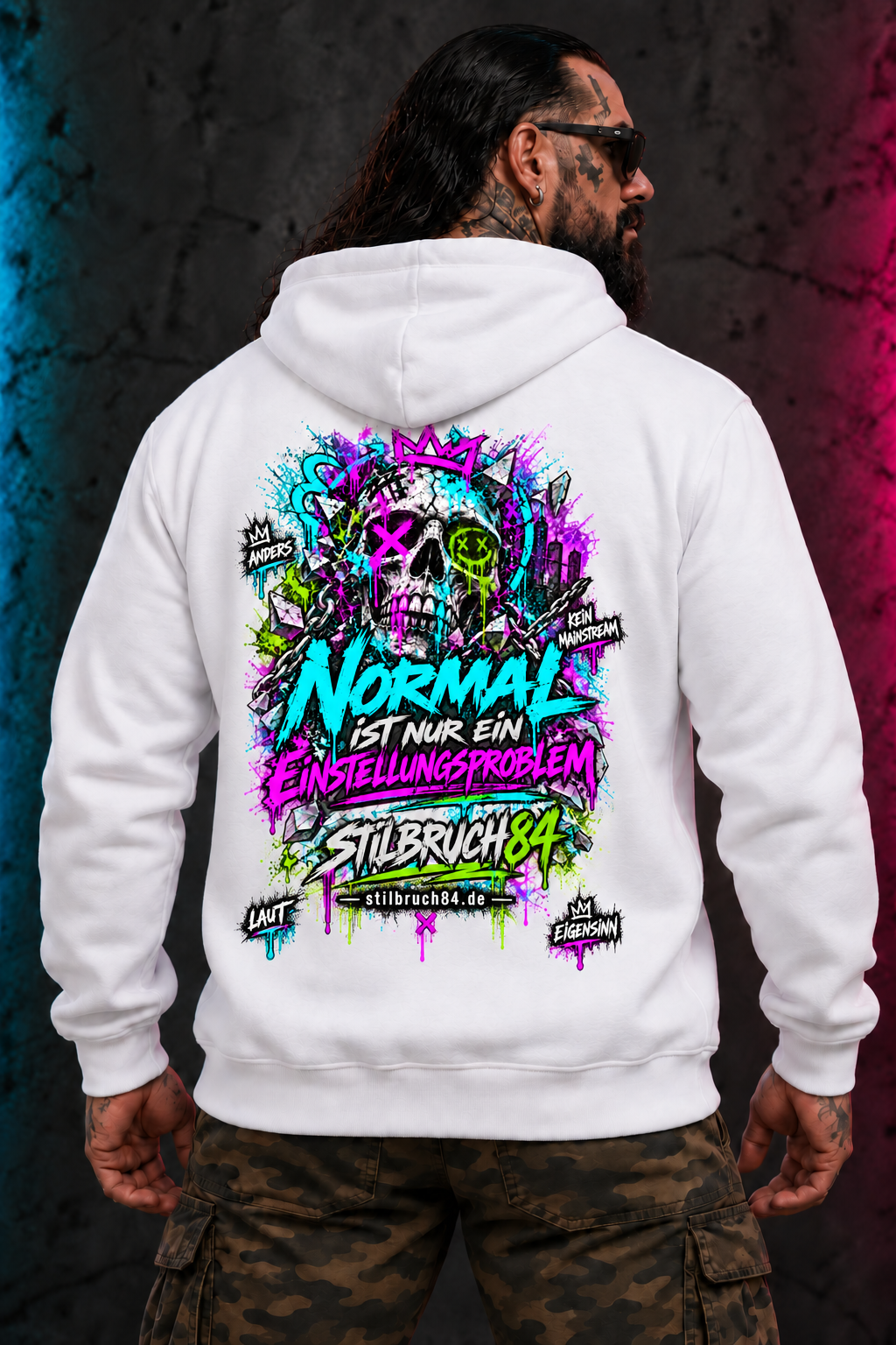 Normal ist nur ein Einstellungsproblem – Hoodie weiss ruecken seitlich – freigestelltes Motiv